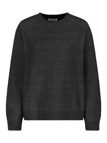 Sublevel Pullover in Schwarz