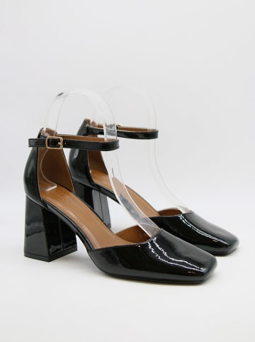 Bellucci Pumps in Schwarz
