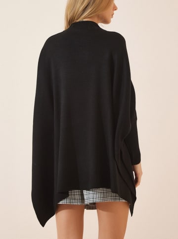 Milan Kiss Poncho in Schwarz