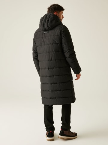 Regatta Doorgestikte mantel "Mottere" zwart