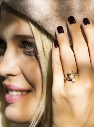 CARATELLI Witgouden ring "Kawai" met diamanten en parels