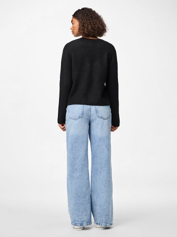 Pieces Kardigan "Pcsilly" w kolorze czarnym