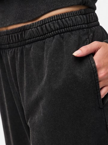 Pieces Sweatbroek "Pcchilli" zwart