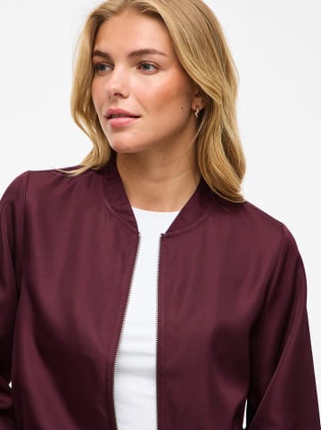 Vila Kurtka "Vipapaya" w kolorze bordowym