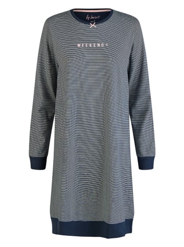 by Louise Nachthemd in Dunkelblau