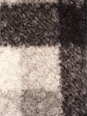 Zwillingsherz Szal "Karo & Teddy" w kolorze kremowo-czarnym