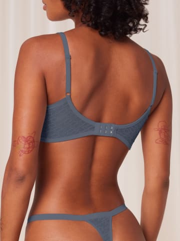 Triumph Beugelloze beha donkerblauw