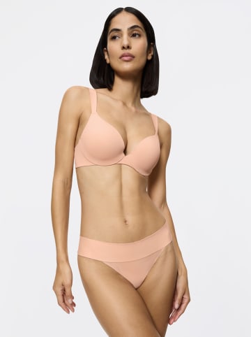 Triumph Stringi w kolorze jasnoróżowym