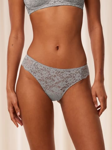 Triumph Stringi w kolorze jasnoszarym