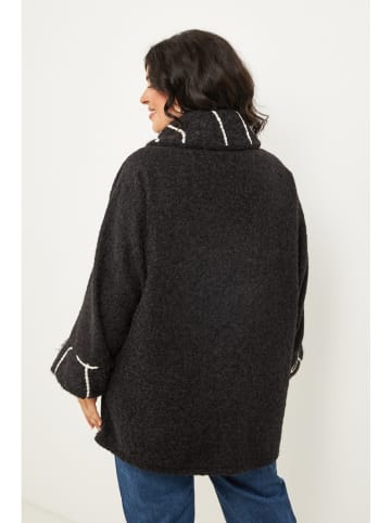 Curvy Lady Tussenmantel zwart