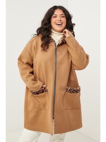 Curvy Lady Tussenmantel lichtbruin