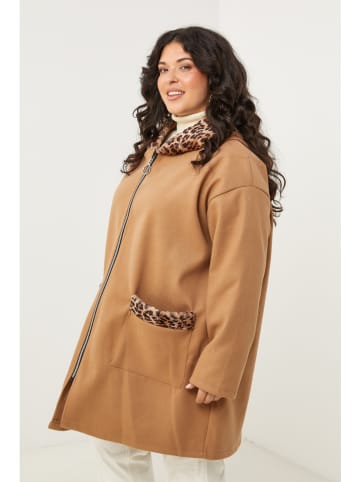 Curvy Lady Tussenmantel lichtbruin