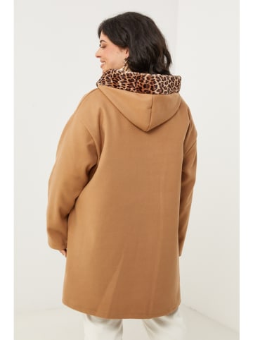 Curvy Lady Tussenmantel lichtbruin