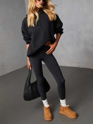 Milan Kiss Hoodie in Schwarz