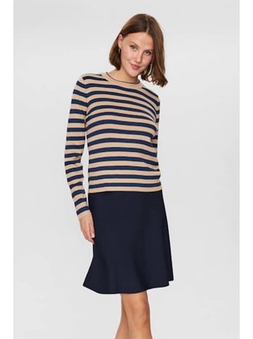 NÜMPH Sweter w kolorze beżowo-czarnym