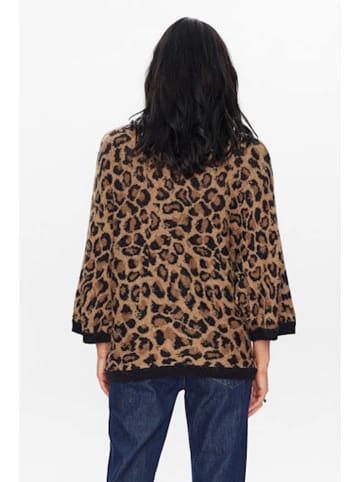 NÜMPH Sweter w kolorze jasnobrązowym