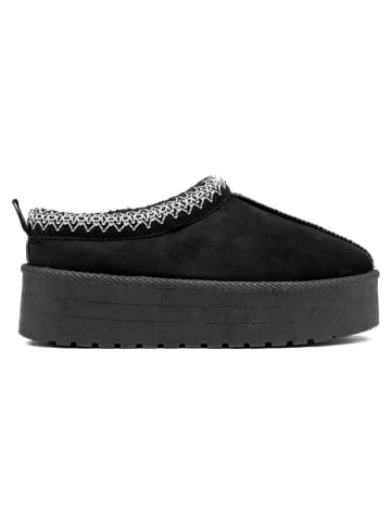 C'M Boots in Schwarz