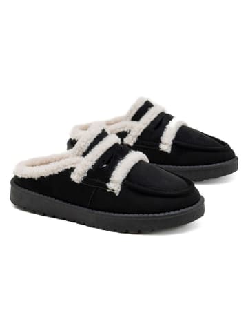 C'M Hausschuhe in Schwarz