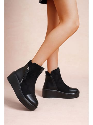 Foreverfolie Boots in Schwarz