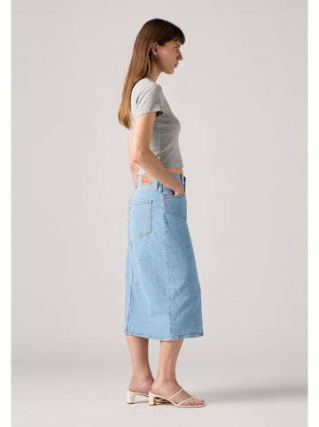 Levi's Rock in Hellblau