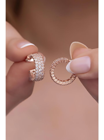 Lodie Silver Srebrne kolczyki-półkreole z cyrkoniami