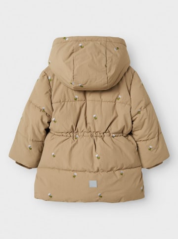 name it Kurtka pikowana w kolorze beżowym