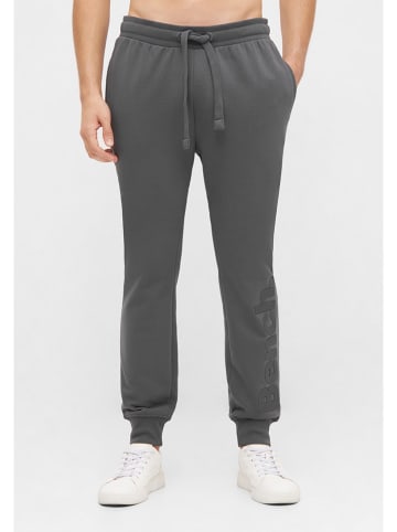 Bench Spodnie dresowe "Paxton" w kolorze antracytowym