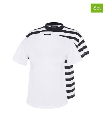 trendyol 2er-Set: Shirts in Weiß/ Schwarz