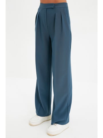 trendyol Marlenehose in Blau