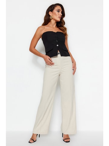 trendyol Hose in Creme