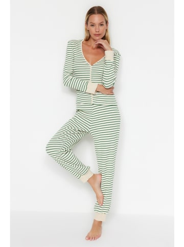 trendyol Pyjama in Creme/ Grün