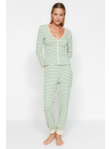 trendyol Pyjama in Creme/ Grün