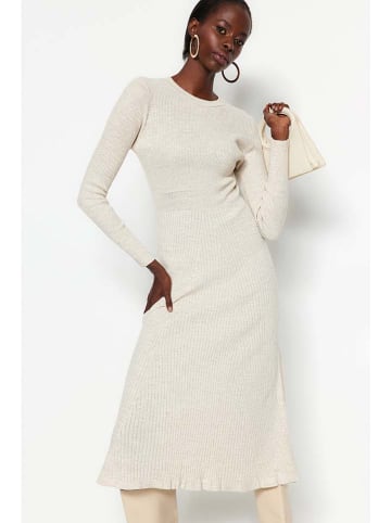 trendyol Jurk crème