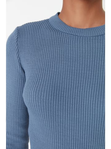 trendyol Pullover in Blau