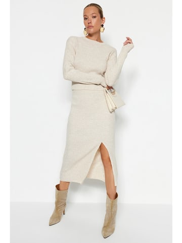 trendyol 2-delige outfit crème