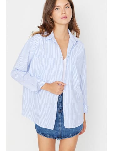 trendyol Blouse lichtblauw