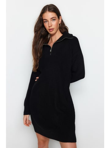 trendyol Strickkleid  in Schwarz