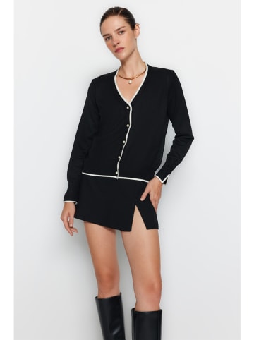 trendyol Cardigan in Schwarz