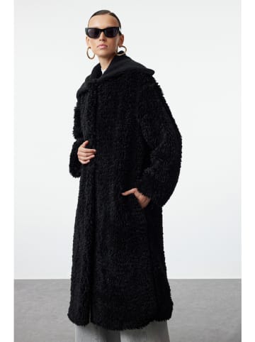 trendyol Teddymantel zwart