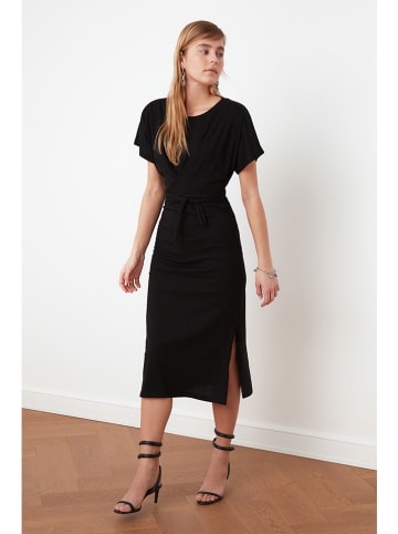 trendyol Jurk zwart