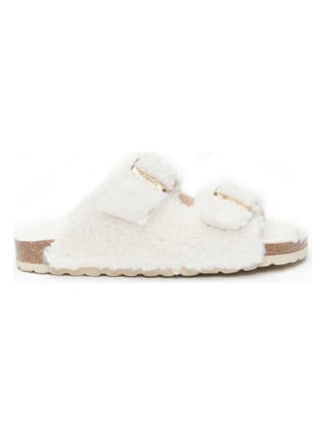 Mandel Pantoletten in Weiß