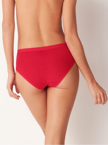 COTONELLA Figi w kolorze czerwonym