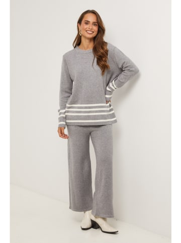 Soft Cashmere 2-delige outfit grijs