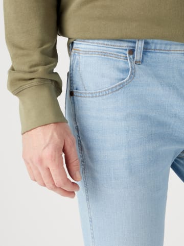 Wrangler Jeans "Greensboro Blue Waves" - Regular fit - in Hellblau