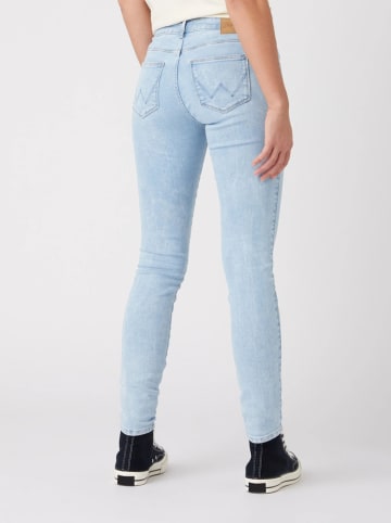 Wrangler Dżinsy "Skinny Let It Go" - Skinny fit - w kolorze błękitnym