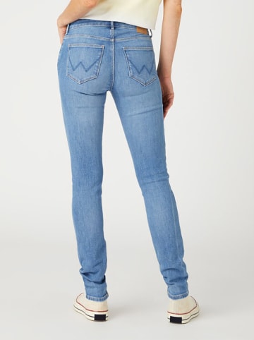 Wrangler Dżinsy "Riptide" - Skinny fit - w kolorze błękitnym