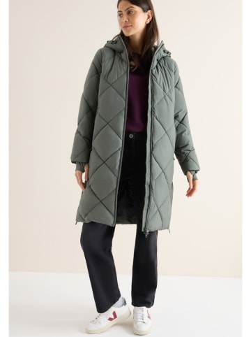 Cecil Steppmantel in Khaki