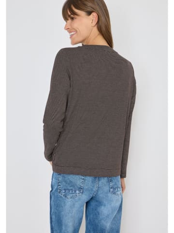 Cecil Longsleeve in Braun