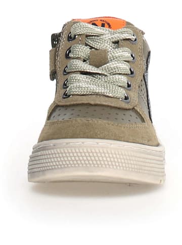 Naturino Skórzane sneakersy "Hess" w kolorze khaki