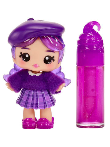 MGA Pop "Yummiland Lipgloss Doll - Greta Grape'' - vanaf 4 jaar